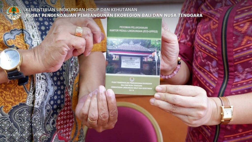 Diskusi Terkait IKLH, Jakstrada, dan SIPSN untuk SDM DLH Kabupaten Alor
